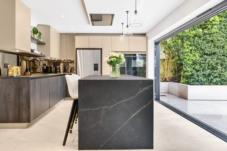 A Modern Open Plan Kitchen Designed for Connection
