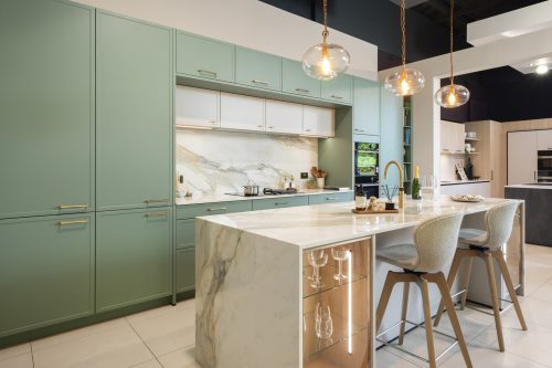 Modern Skinny shaker kitchen style 2026